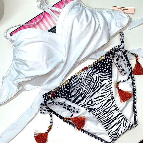 🔥🏖VICTORIA SECRET  swimsuit  top 38C push-up  bottom- medium New #7 - Picture 1 of 12